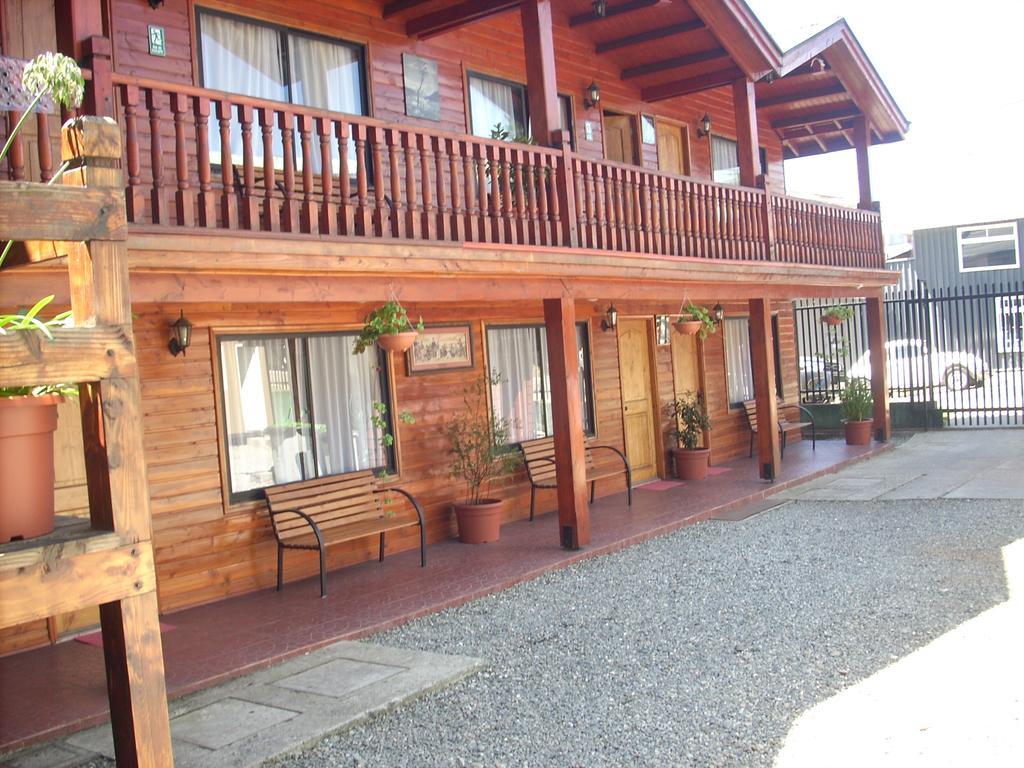 Apart-Hotel Colonia-Koenigsberg Estacionamiento Deptos Completos Ubicado En El Centro De Valdivia Aire Acondicionado Екстериор снимка