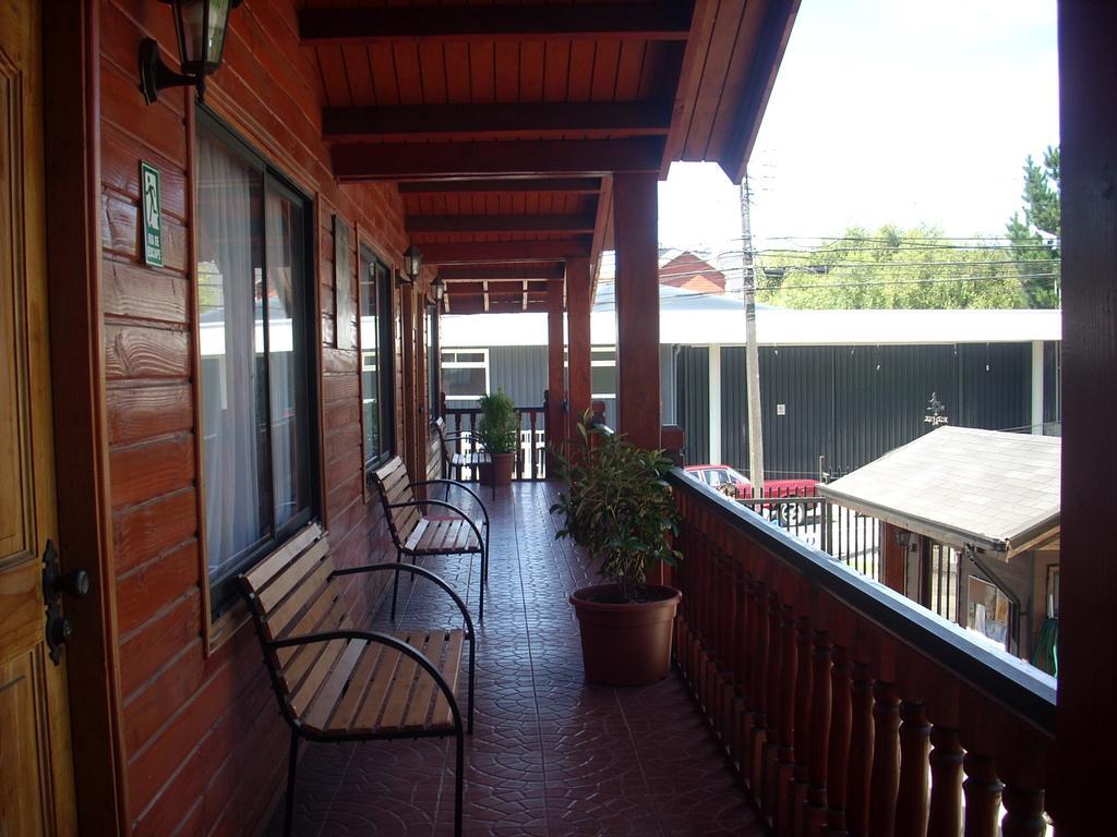 Apart-Hotel Colonia-Koenigsberg Estacionamiento Deptos Completos Ubicado En El Centro De Valdivia Aire Acondicionado Екстериор снимка